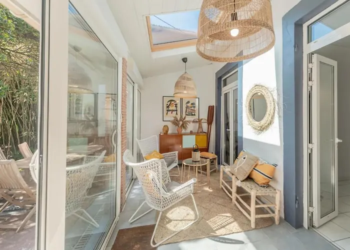 Maison De L'arbousier Tatil Evi